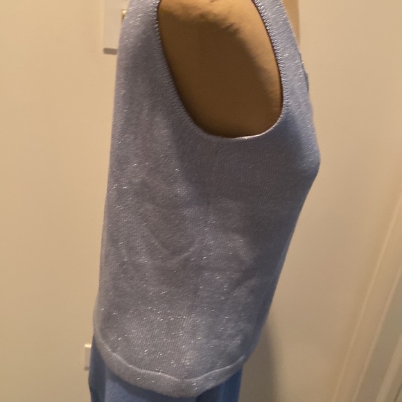 St.John Shell - Picture 8 of 13